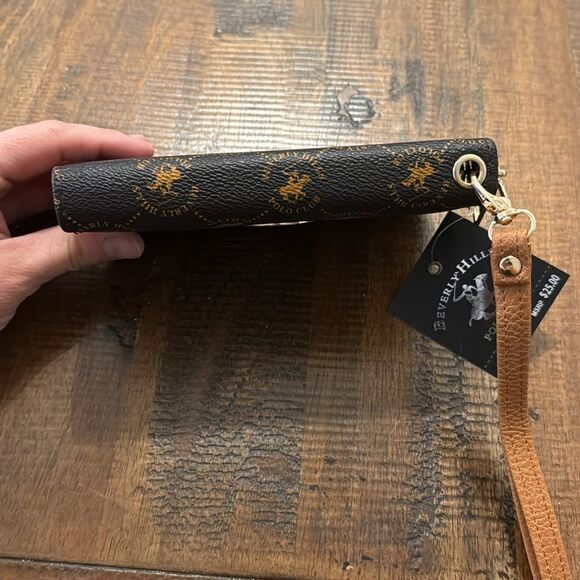 Beverly Hills Polo Club Wristlet/Wallet - Picture 5 of 8
